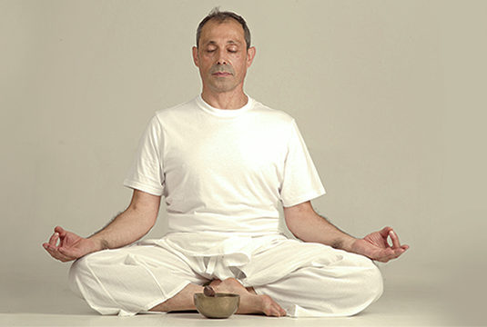 profesor yoga vic clases yoga meditacion respiracion vi yoga a los 50 inscturctor particular yoga